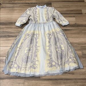 Minimal Lavender and Cream Floral Dress NWT